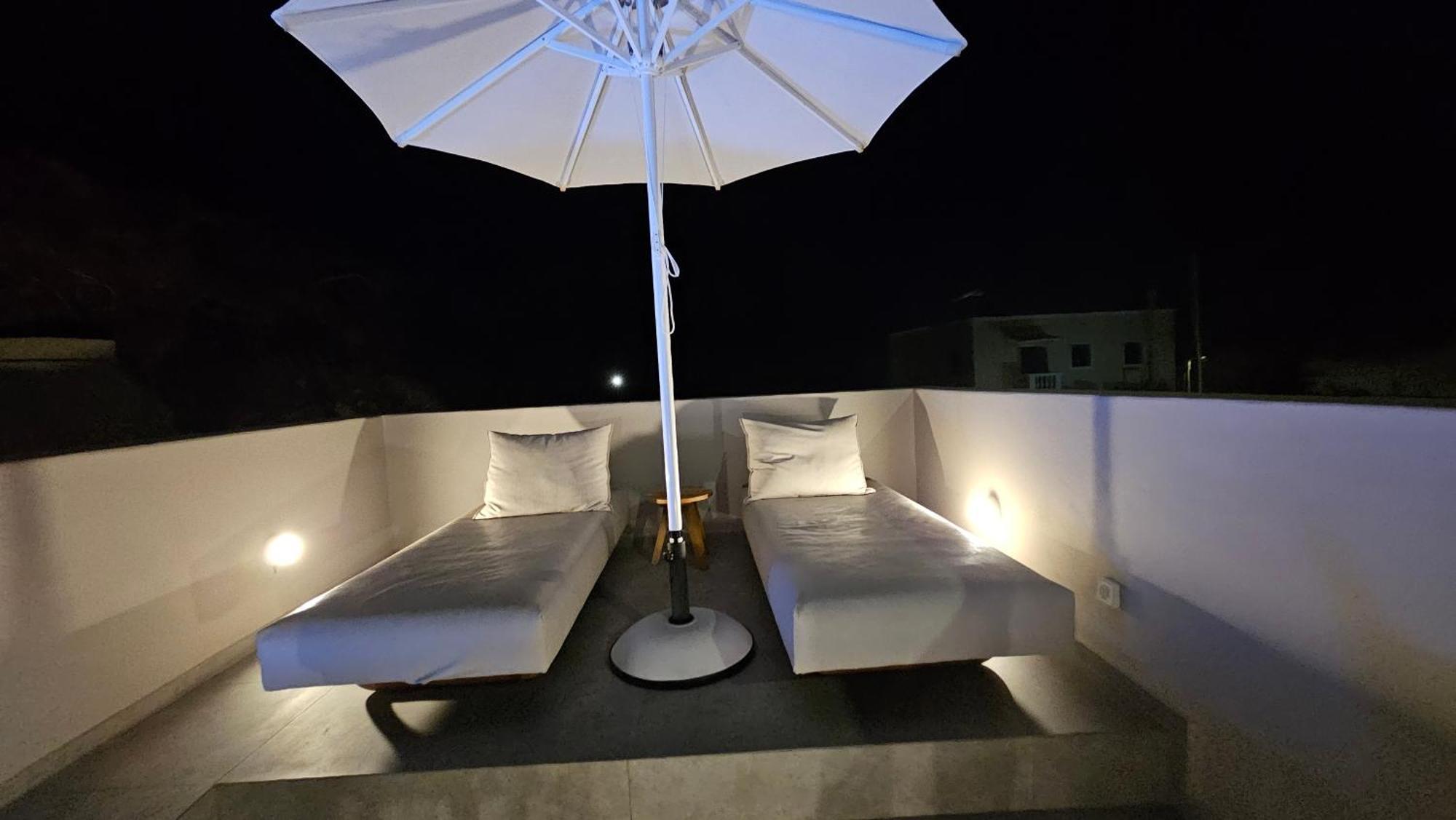 Petroma Cave Suites Vourvoúlos Rom bilde